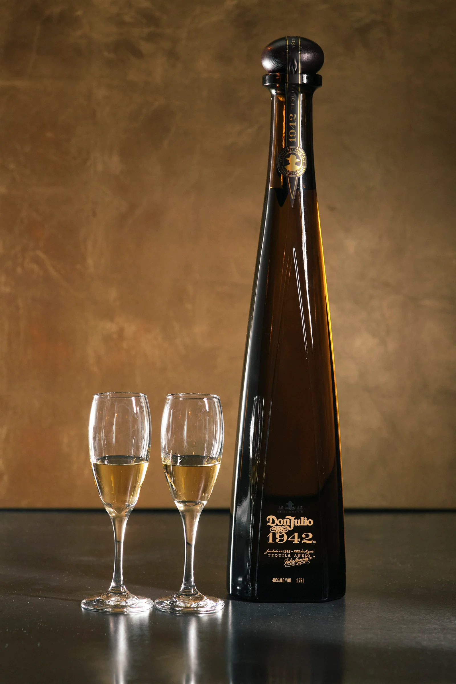 Don Julio 1942 Añejo 1.75 Liter - Image 3